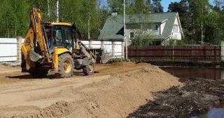 Отсыпка грунта Геленджик, цена от 205 руб.